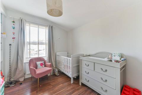 2 Alexandra Place, London, SE25 6JE