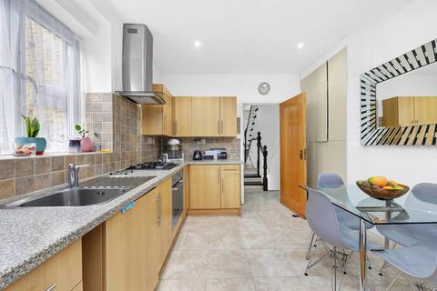 5 bedroom flat for sale, Southampton Way, Camberwell, London, SE5