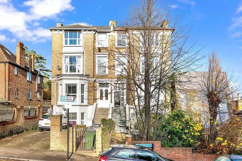 2 bedroom flat for sale, Manor Mount, Forest Hill, London, SE23