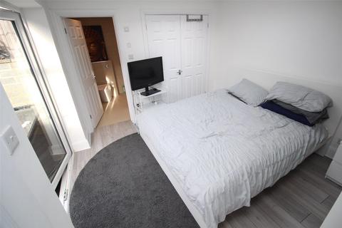 5 Glebe Close, Essendon, Hatfield, AL9 6HZ