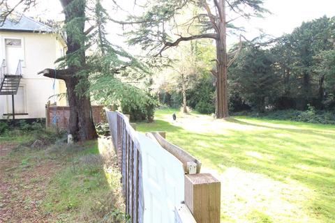 undefined, Ganwick, Barnet EN5