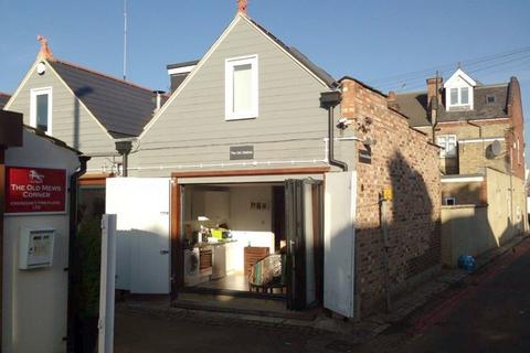 undefined, Pymmes Mews, London N13