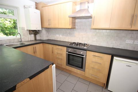 2 bedroom apartment to rent, Cat Hill, East Barnet EN4