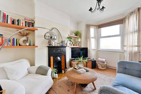 2 bedroom flat to rent, Ridley Road, Wimbledon, London, SW19