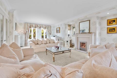 5 bedroom detached house for sale - Courteney Place, Bowdon, Altrincham, Greater Manchester, WA14