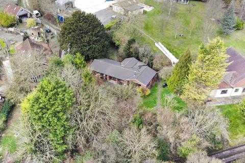 4 bedroom detached bungalow for sale, Chalky Road, Stockbury, ME9