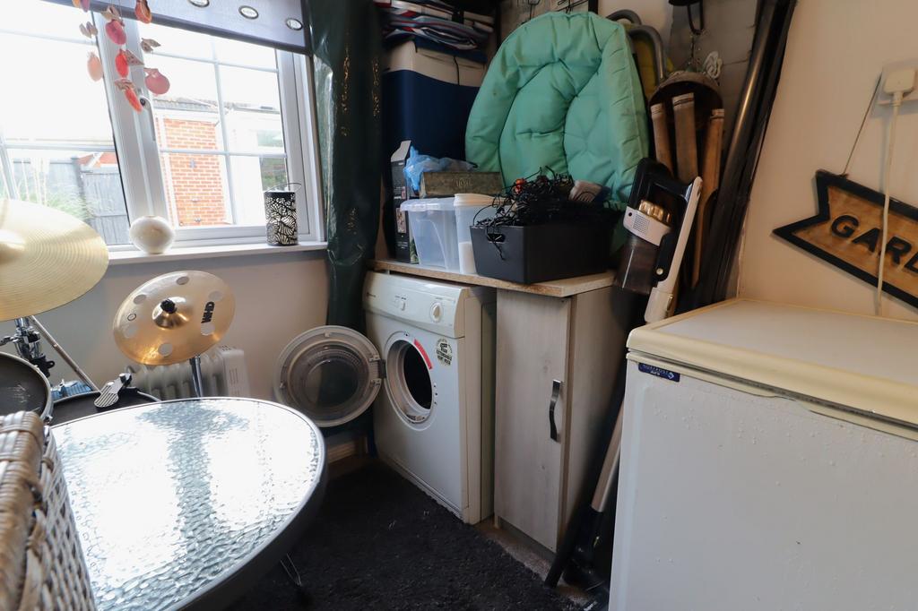 Outbuilding/Utility Room