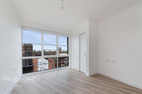 2 bedroom apartment for sale, Corner Place, London, E2