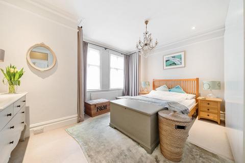 2 bedroom flat for sale, Hamlet Gardens, Hammersmith