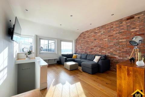2 bedroom flat for sale, 139A Balham Hill, London, SW12