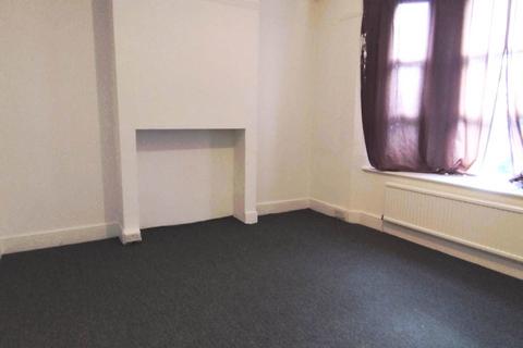 35 Ravenshurst Avenue, London, NW4 4EG