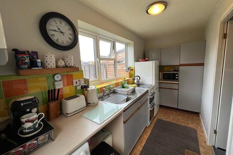 2 bedroom semi-detached house for sale - The Moorings, Wolverhampton, West Midlands, WV9
