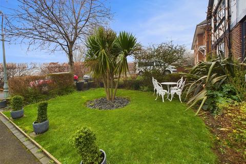 4 bedroom semi-detached house for sale, King George VI Drive, Hove, BN3 6XF