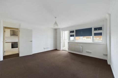 2 bedroom flat for sale, Manor Lea Boundary Road, Worthing, BN11