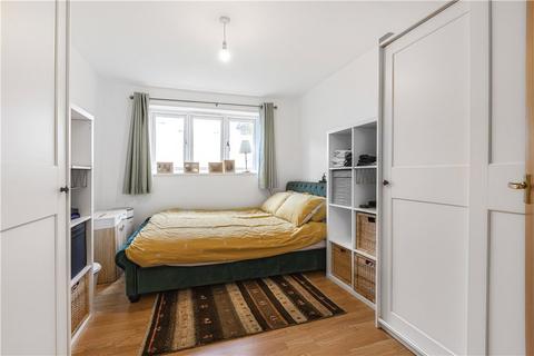 Flat 3, Chesil Court Bonner Road, London, E2 9JZ