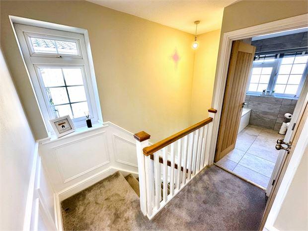 Dressing room/Bedroom 4