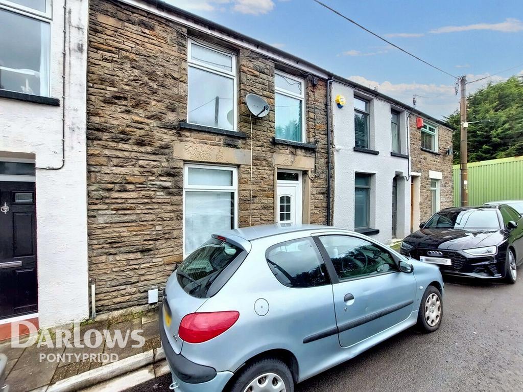 Lee Street, Pontypridd 2 bed terraced house for sale £120,000