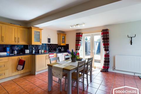 3 bedroom semi-detached house for sale, Valley Road, Walsall, WS3