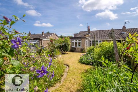 3 bedroom semi-detached bungalow for sale, Elm Road, Norwich NR13