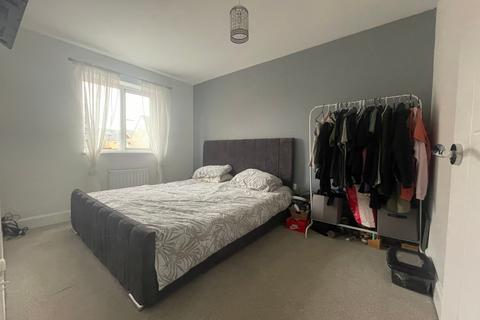 3 bedroom semi-detached house to rent - Brookville Crescent, Newcastle upon Tyne, NE5