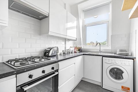 2 bedroom apartment to rent - Arkwright Road Hampstead NW3