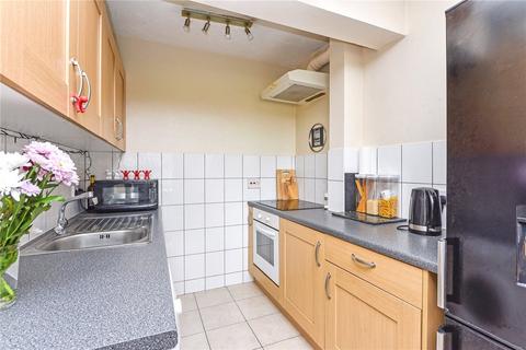 2 bedroom apartment to rent - Midhurst Road, Liphook, Hampshire, GU30