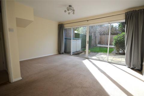 12 Arthur Close, Farnham, GU9 8PE