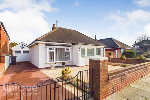 2 bedroom bungalow for sale, Berwick Road,  Lytham St. Annes, FY8