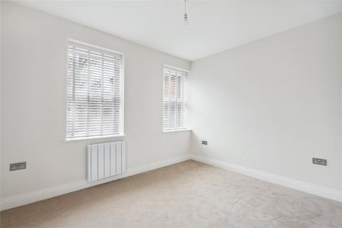 2 bedroom apartment for sale, Water Meadow, Chesham, Buckinghamshire, HP5