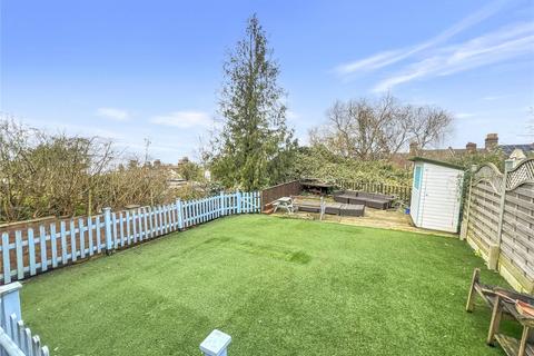 26 Brinklow Crescent, London, SE18 3BP