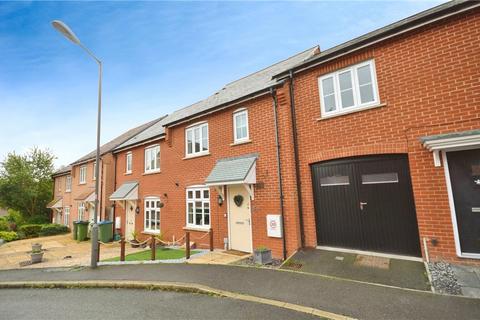 3 bedroom terraced house for sale, Chaundler Drive, Aylesbury HP19
