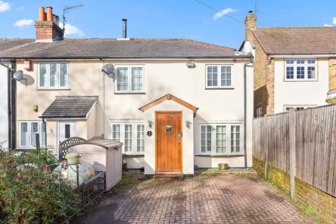 3 bedroom end of terrace house for sale, Leatherhead,Surrey