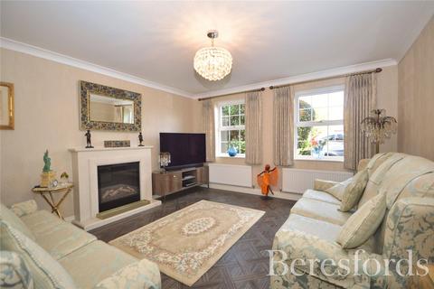 4 bedroom detached house for sale, Caxton Way, Romford, RM1
