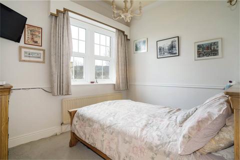 Flat 5, The Retreat Leamington Road, Broadway, WR12 7DZ
