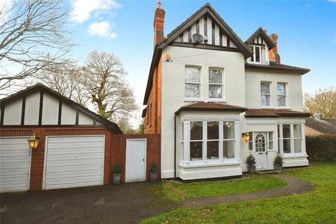 8 bedroom detached house for sale, Alverston Avenue, Woodhall Spa, Lincolnshire, LN10
