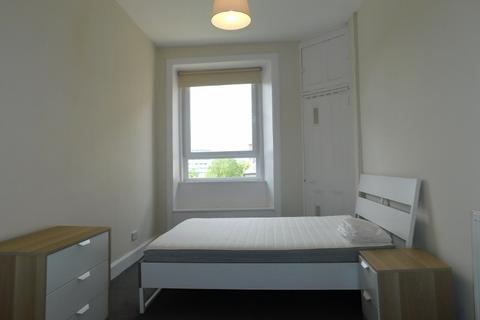 3 bedroom flat to rent - 208, Morningside Road, Edinburgh, EH10 4QQ