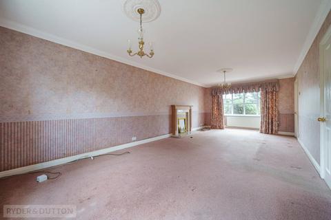 4 bedroom detached house for sale, Blenheim Close, Hadfield, Glossop, Derbyshire, SK13