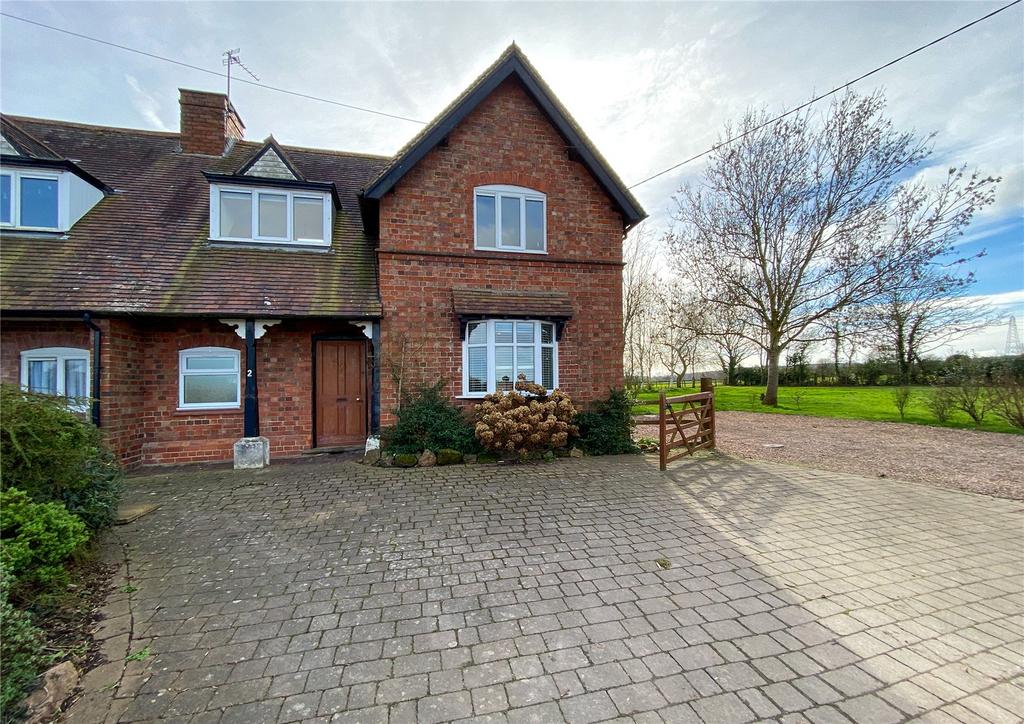 Holt Heath, Worcester, Worcestershire 3 bed semidetached house for