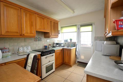 2 bedroom detached bungalow for sale, Normanhurst Avenue, Bournemouth BH8