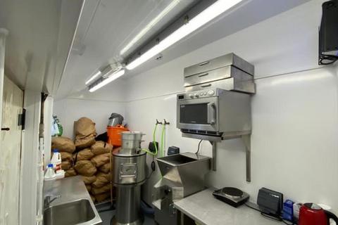 Takeaway for sale, Leasehold Traditional Fish & Chip Takeaway Located in Bakewell