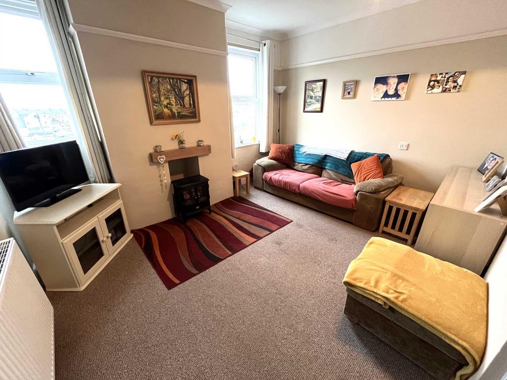 Alexandra Terrace, Exmouth 1 bed flat for sale £160,000