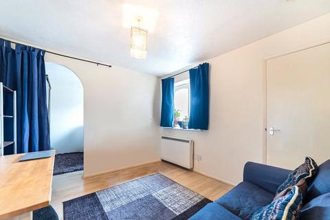 Studio for sale, Telegraph Place, London, E14