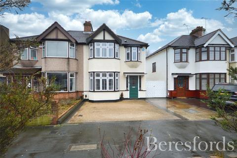 284 Carlton Road, Gidea Park, Romford, RM2 5BB