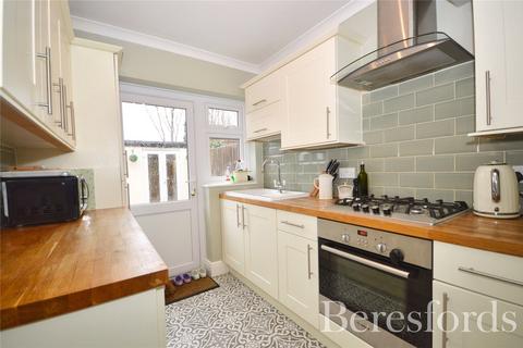 284 Carlton Road, Gidea Park, Romford, RM2 5BB