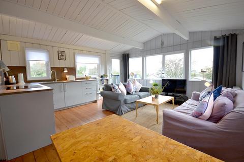 2 Achnacroibh Erray Road, Tobermory, Isle Of Mull, PA75 6PS