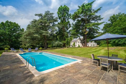 7 bedroom detached house for sale, Halstead Hill, Goffs Oak EN7