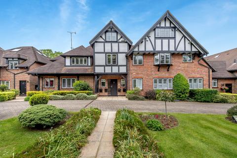 3 bedroom flat for sale, Cockfosters Road, Hertfordshire EN4