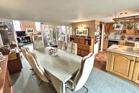 The Chapel Cottage Lyndhurst Road, Brockenhurst, SO42 7RH