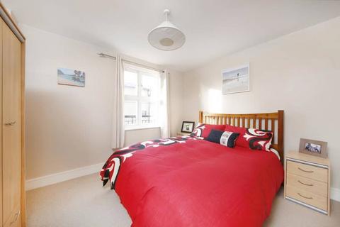 2 bedroom flat to rent, Buckfast Street, Bethnal Green, London, E2