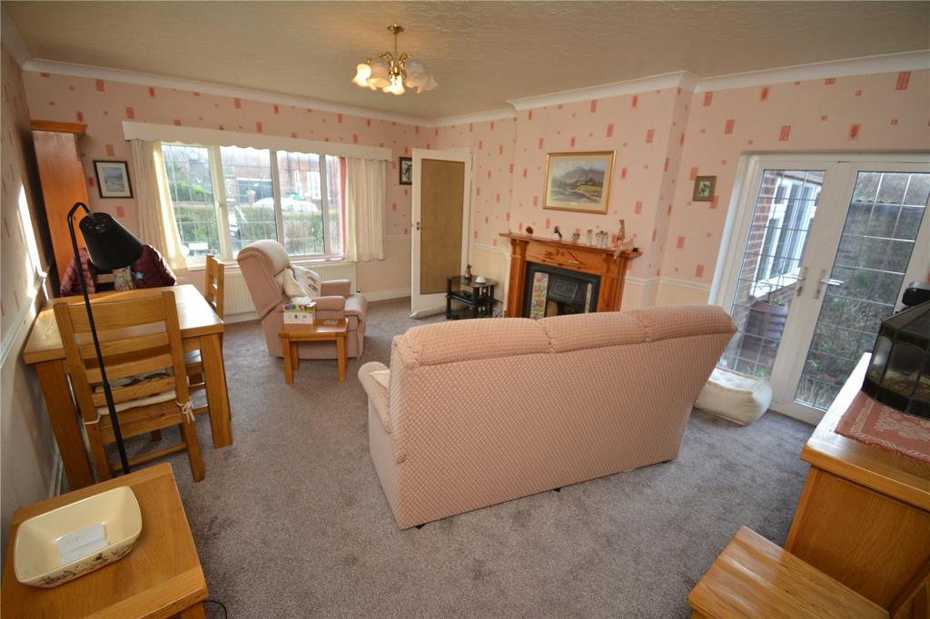 Wellington Road, Bridlington, East... 3 bed detached house for sale £